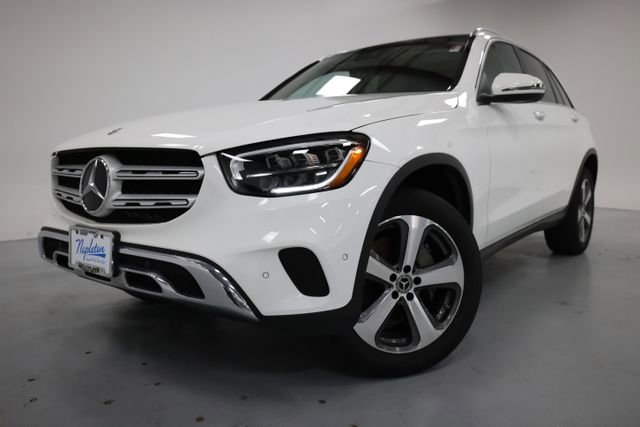 Used 2022 Mercedes-Benz GLC 300 4MATIC w/ Premium Package Lite image 8