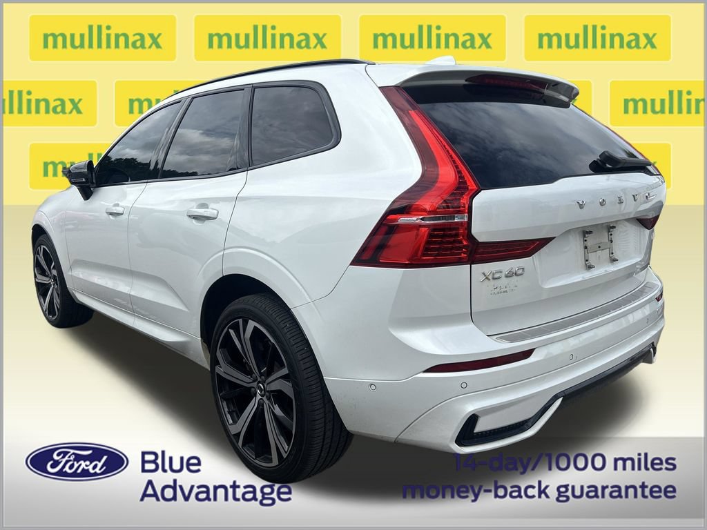 Used 2023 Volvo XC60 B6 Ultimate w/ Protection Package Premier AWD/4WD image 3