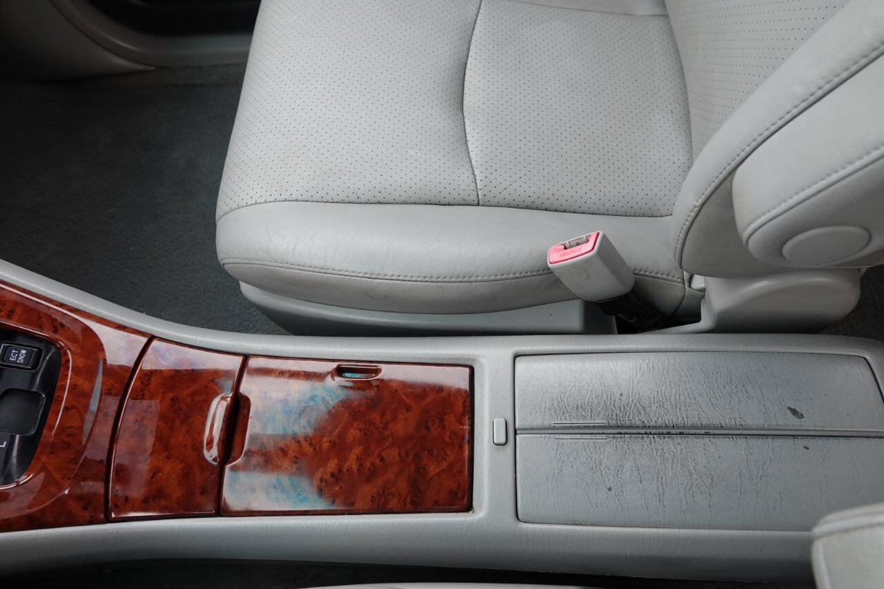Used 2005 Toyota Highlander Limited AWD/4WD image 84