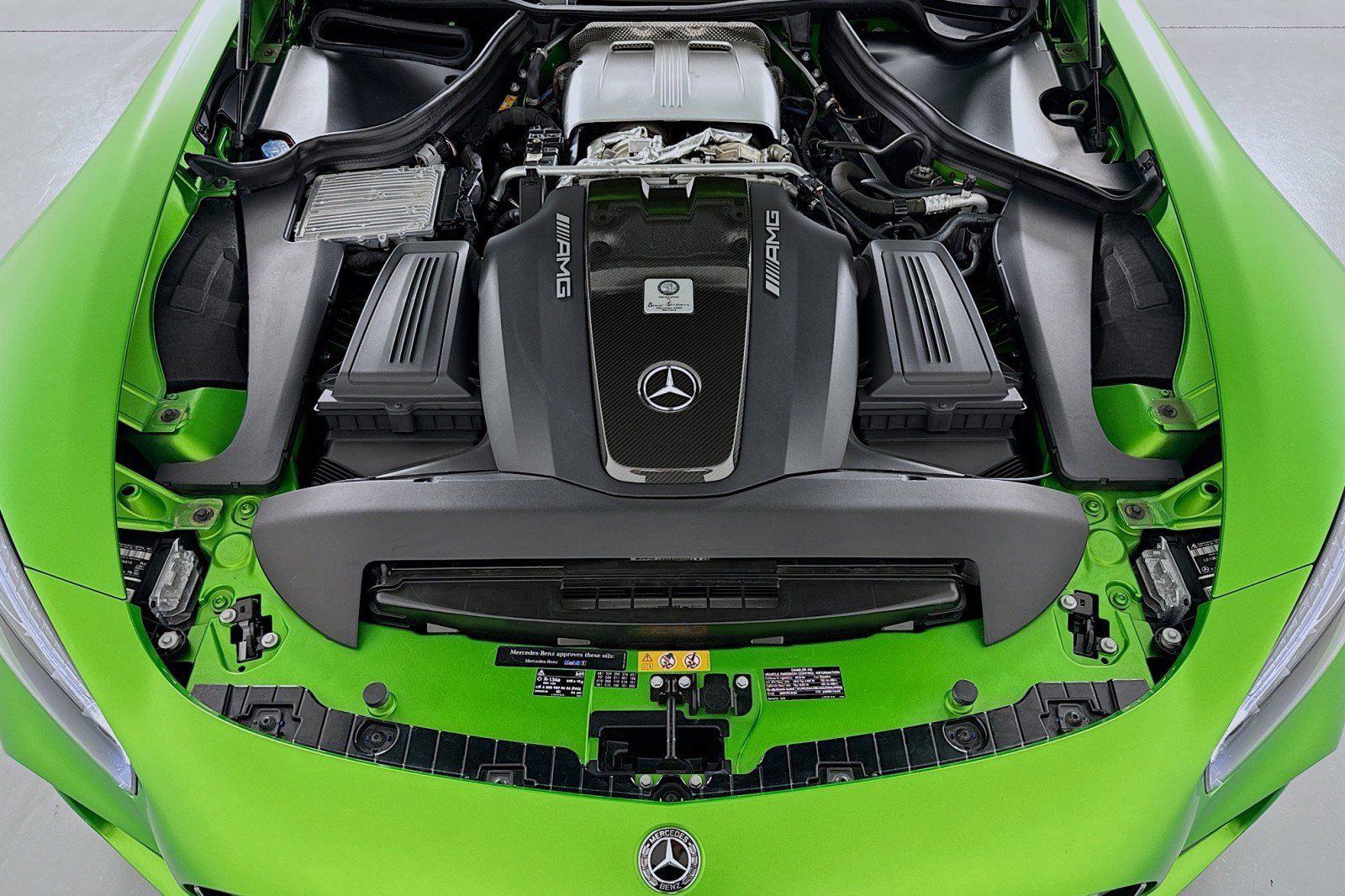 Used 2018 Mercedes-Benz AMG GT R image 10
