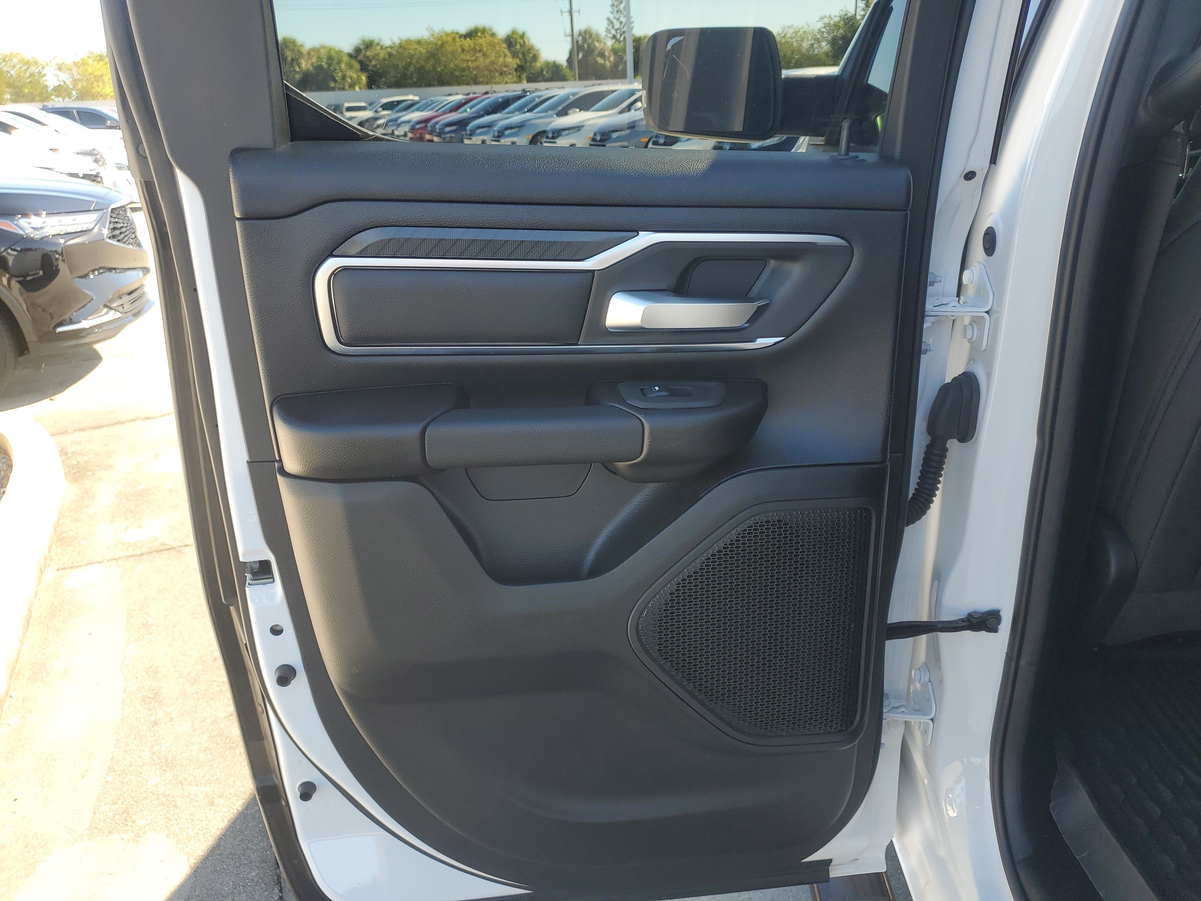 Used 2025 RAM 1500 Big Horn AWD/4WD image 16