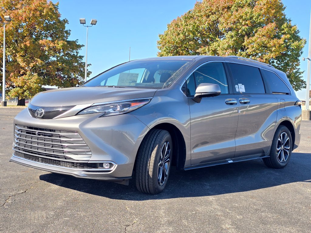 New 2026 Toyota Sienna Platinum AWD/4WD image 14