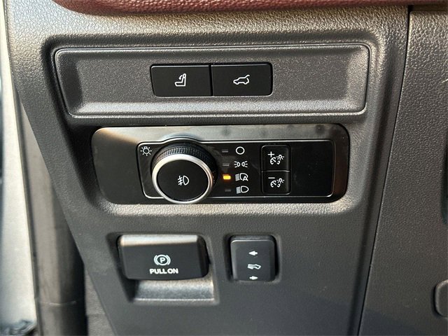 Used 2024 Ford Expedition Max Limited image 17