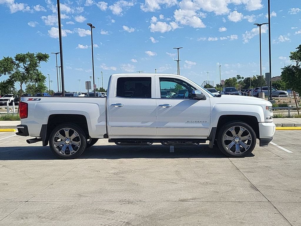 Used 2017 Chevrolet Silverado 1500 LTZ Z71 w/ LTZ Plus Package AWD/4WD image 9