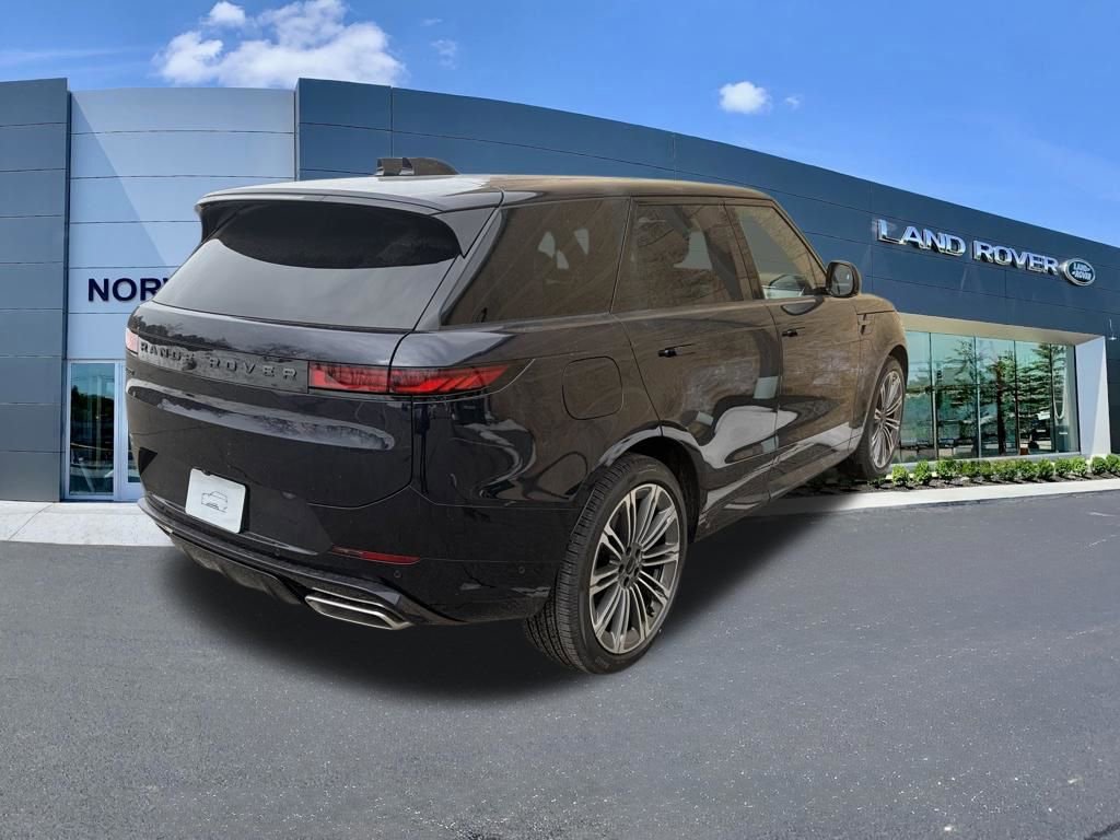New 2026 Land Rover Range Rover Sport Dynamic SE AWD/4WD image 6