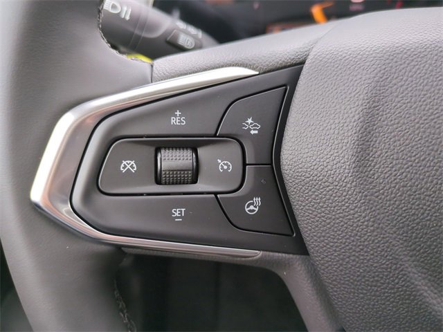 New 2026 Chevrolet Trax LT w/ Sunroof Package image 25