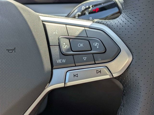 New 2026 Volkswagen Tiguan SE R-Line FWD image 25