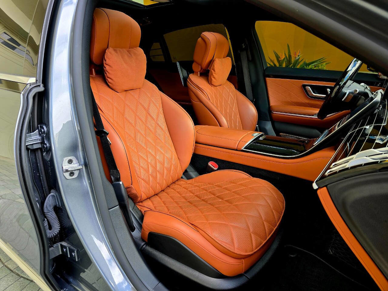 Used 2022 Mercedes-Benz S 580 4MATIC Sedan w/ Rear Seat Package image 77