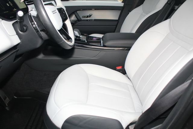 Used 2025 Land Rover Range Rover Sport Dynamic SE image 20