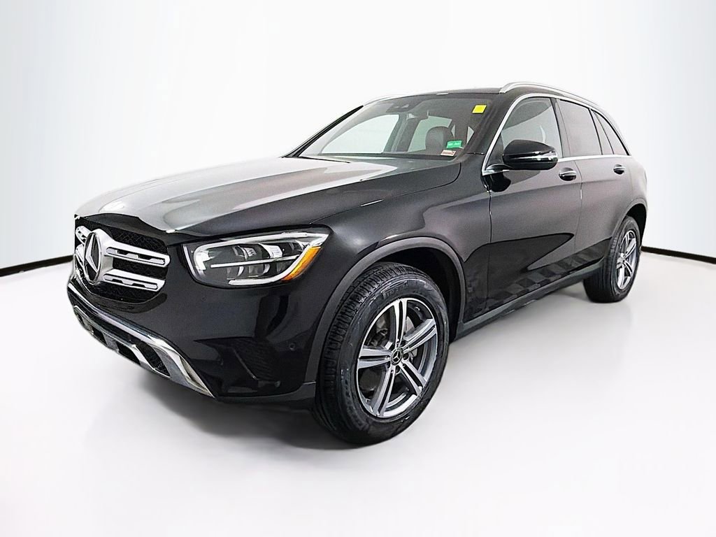 Certified 2022 Mercedes-Benz GLC 300 image 3