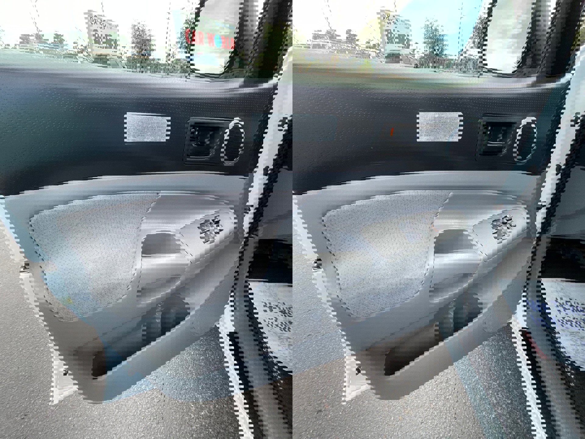 Used 2007 Toyota Tacoma PreRunner RWD image 15