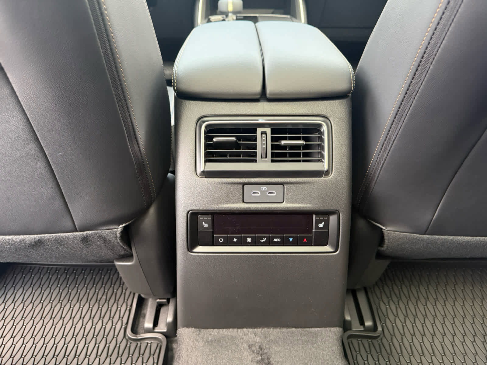 New 2026 MAZDA CX-70 3.3 Turbo S w/ Premium Package image 11