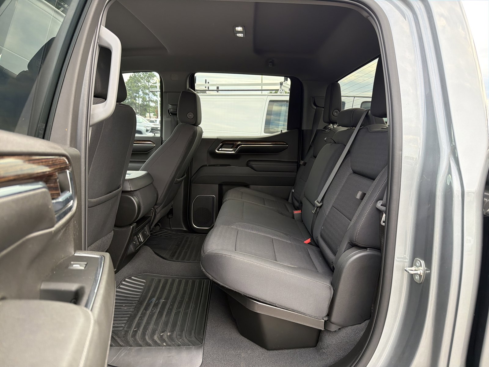 Used 2023 GMC Sierra 1500 Elevation AWD/4WD image 28