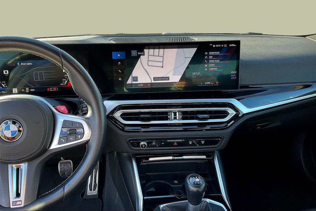 Used 2024 BMW M2 w/ Lighting Package image 9