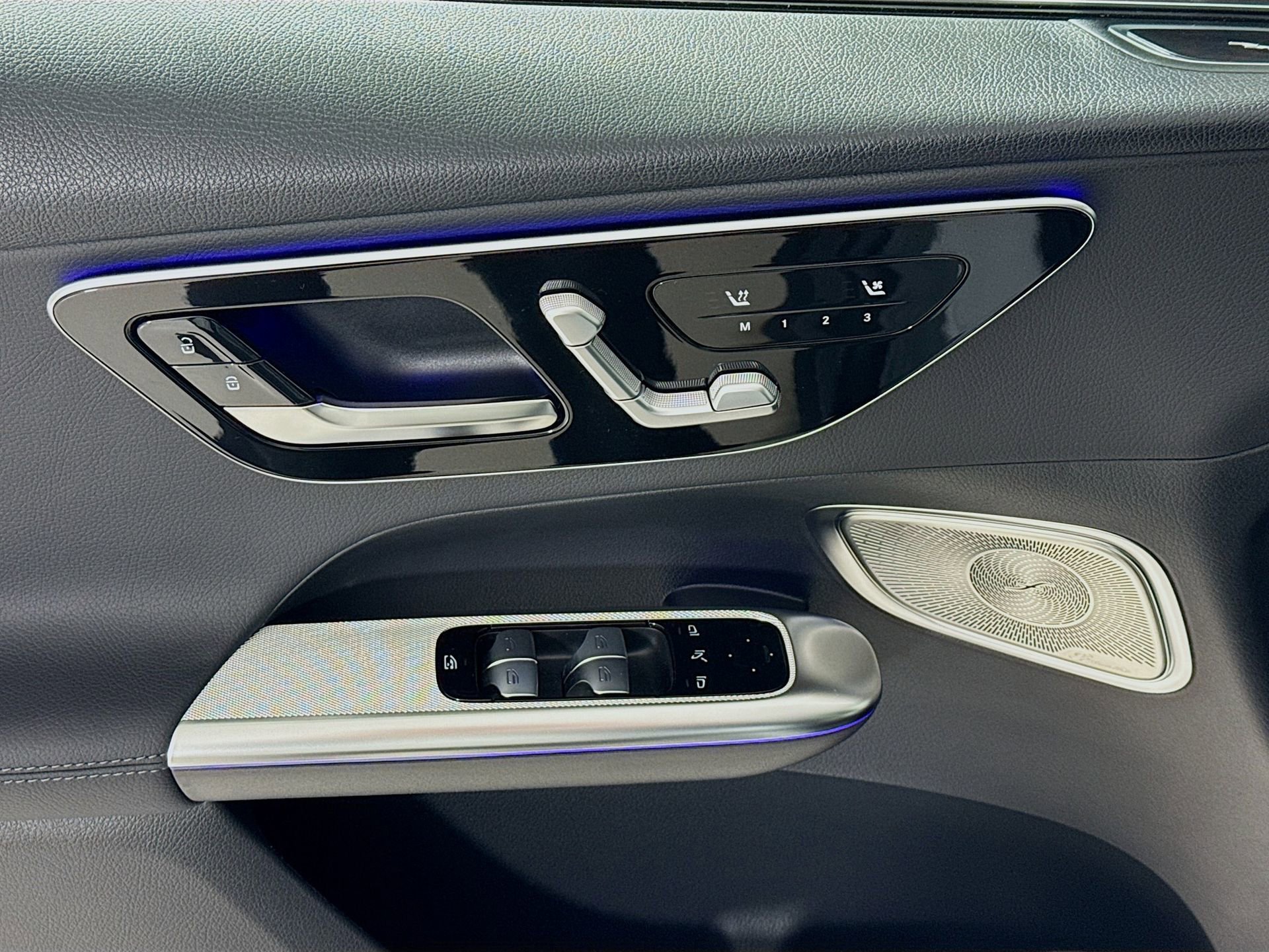 New 2026 Mercedes-Benz GLC 300 4MATIC image 19