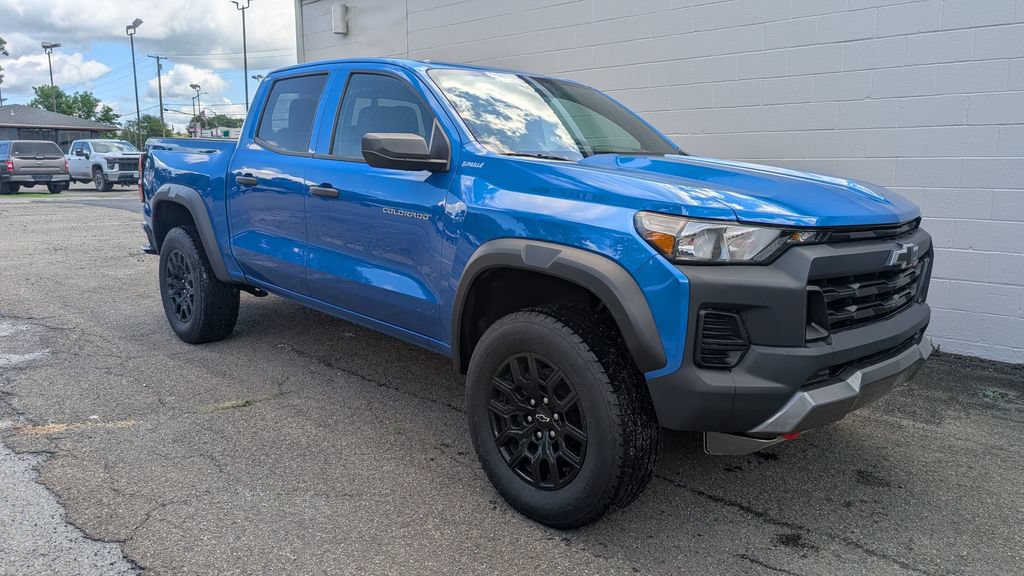 Used 2024 Chevrolet Colorado Trail Boss w/ LPO, Skid Plate Package AWD/4WD image 1