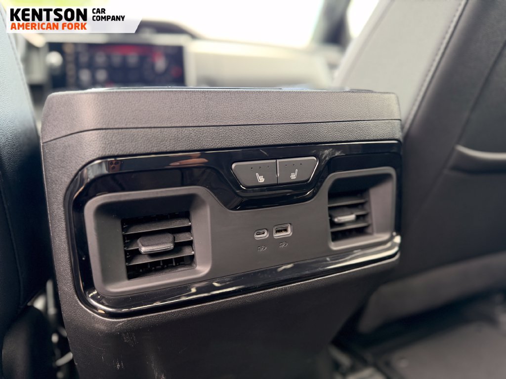 Used 2024 GMC Sierra 1500 AT4 w/ Technology Package AWD/4WD image 34