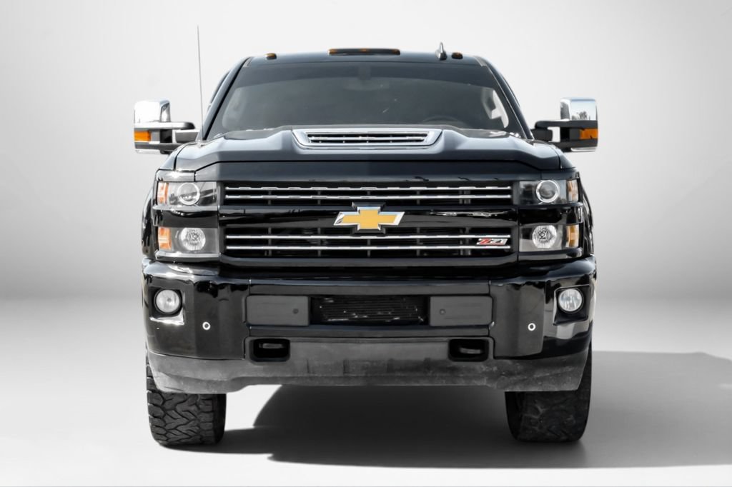 Used 2019 Chevrolet Silverado 2500 LTZ w/ Duramax Plus Package AWD/4WD image 3