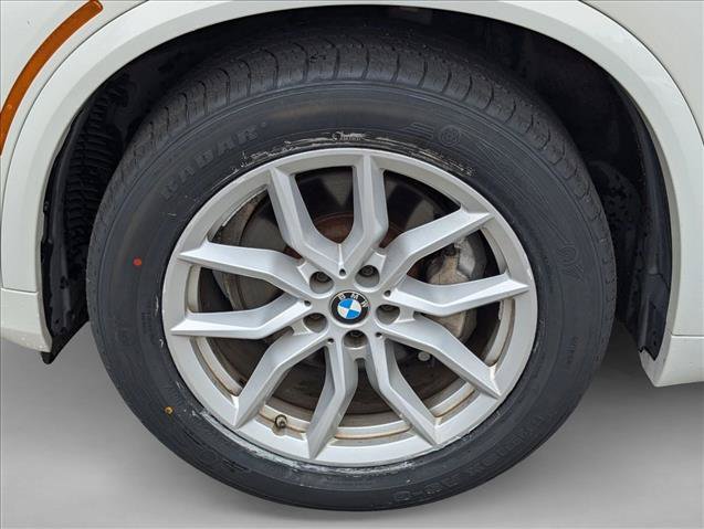 Used 2019 BMW X5 xDrive40i w/ M Sport Package AWD/4WD image 23