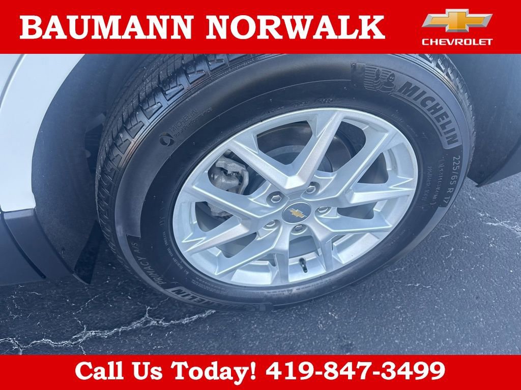 Used 2023 Chevrolet Equinox LT FWD image 10