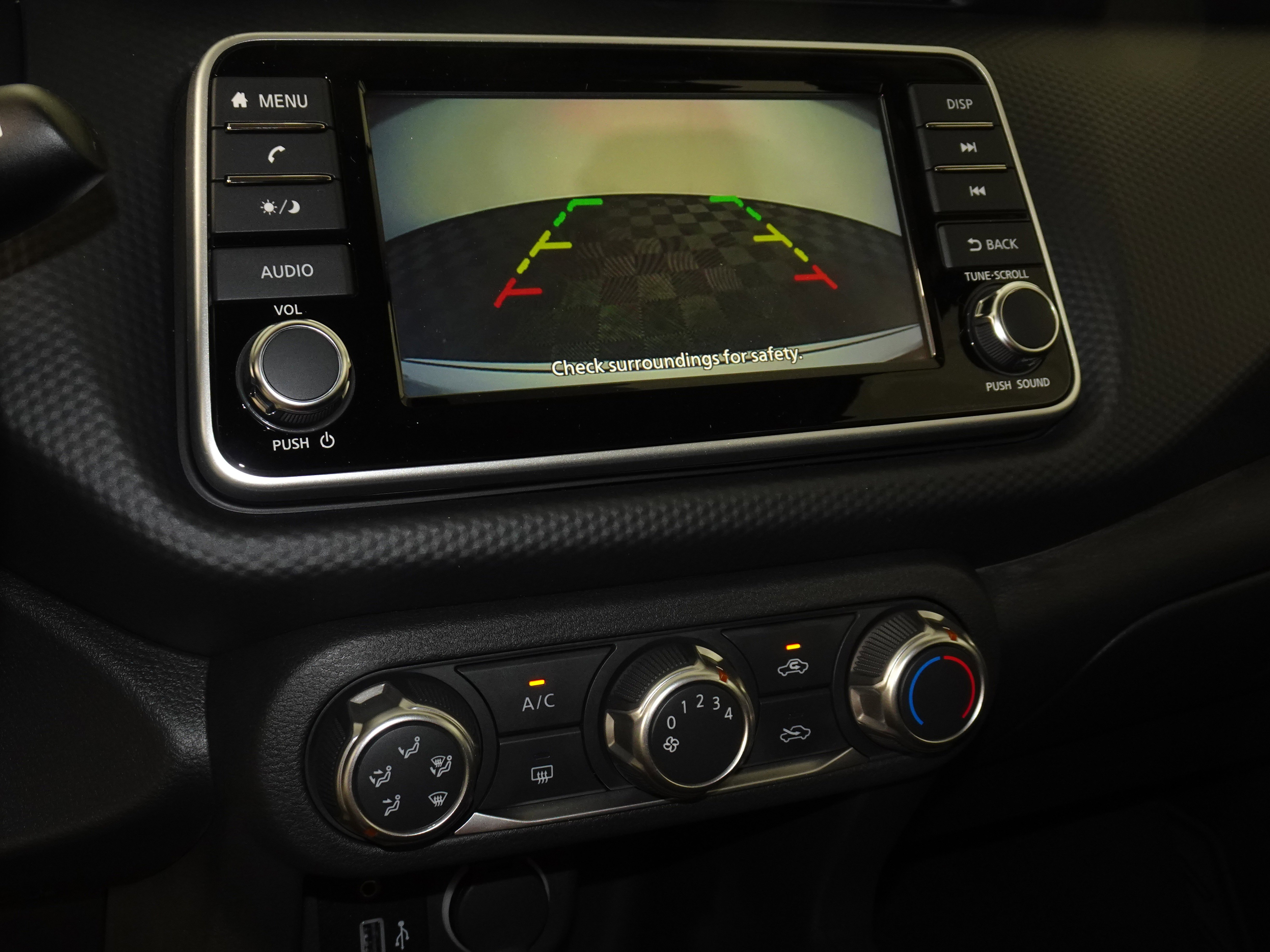 New 2025 Nissan Kicks Play S image 24