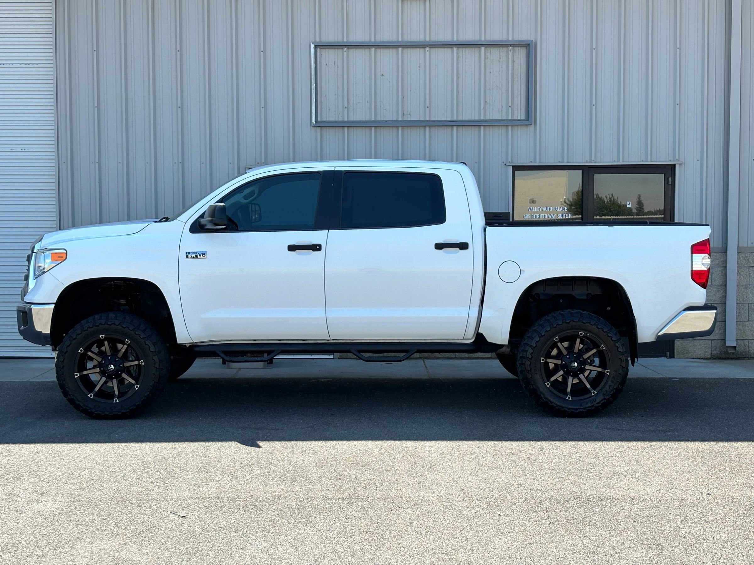 Used 2014 Toyota Tundra SR5 image 6
