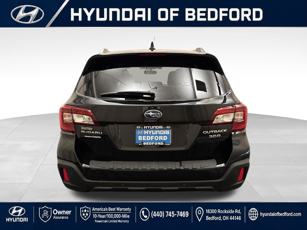 Used 2018 Subaru Outback 3.6R Touring AWD/4WD image 9