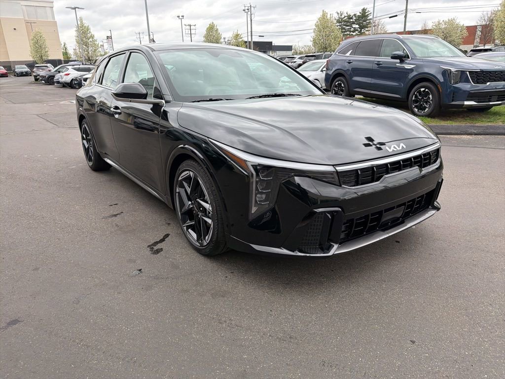 New 2026 Kia K4 GT-Line FWD image 5