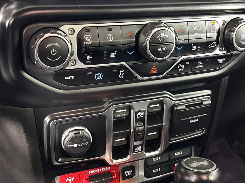 Used 2021 Jeep Wrangler Unlimited Rubicon 4xe w/ Cold Weather Group image 21
