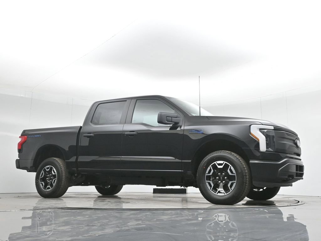 New 2024 Ford F150 Lightning Pro image 3