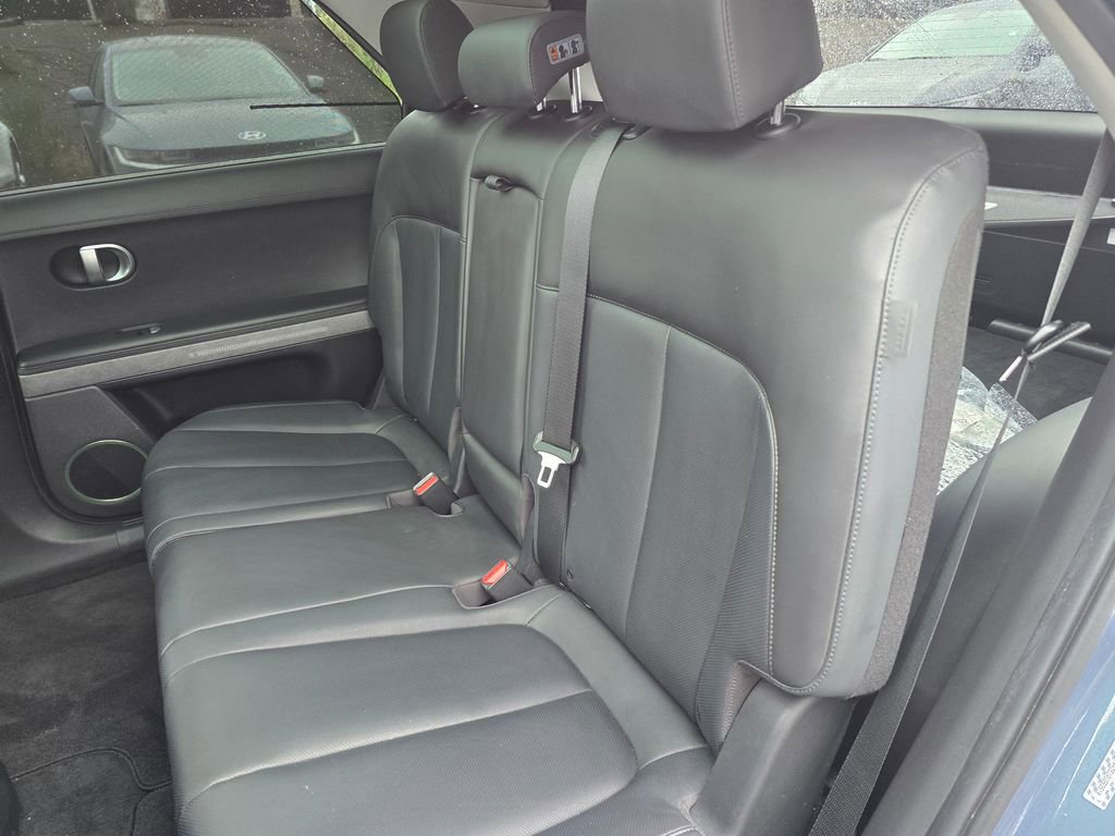 Used 2024 Hyundai Ioniq 5 Limited image 17