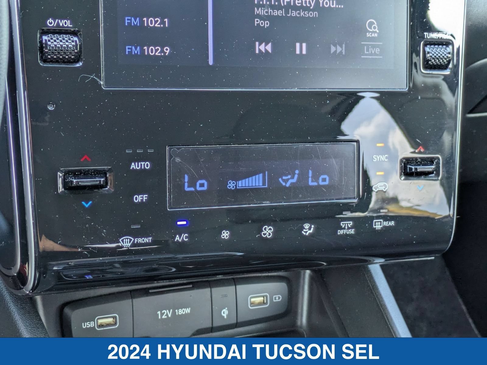 Used 2024 Hyundai Tucson SEL AWD/4WD image 24