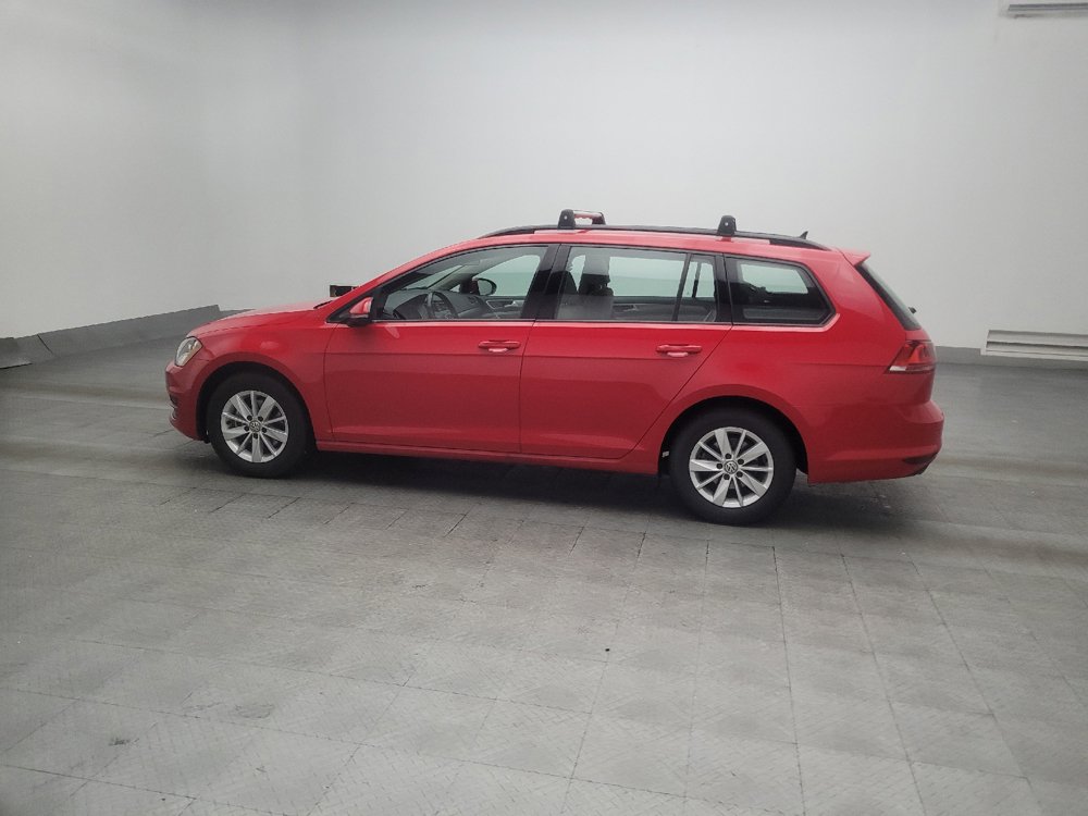 Used 2017 Volkswagen Golf S FWD image 3