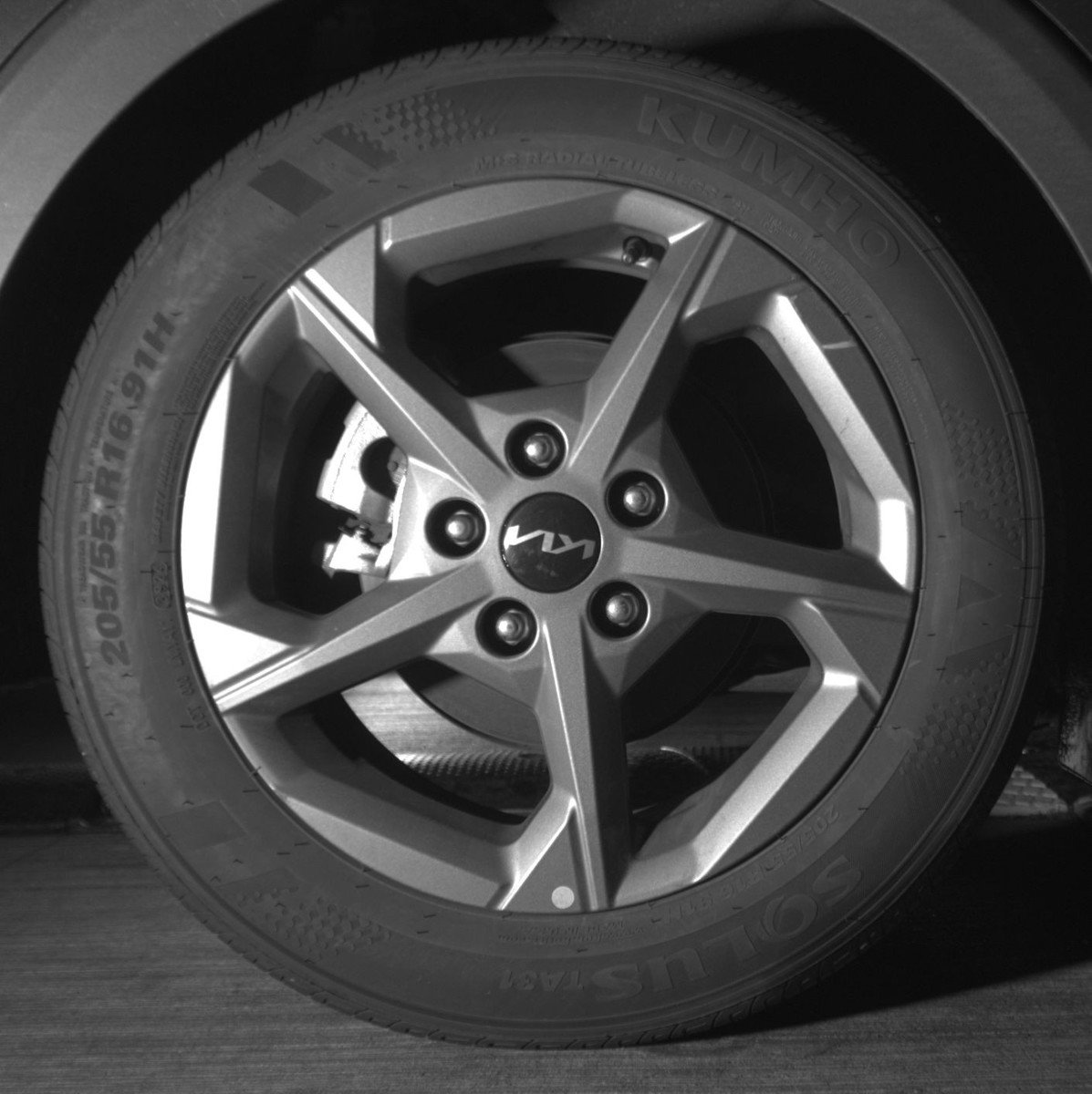 Used 2025 Kia K4 LXS image 15