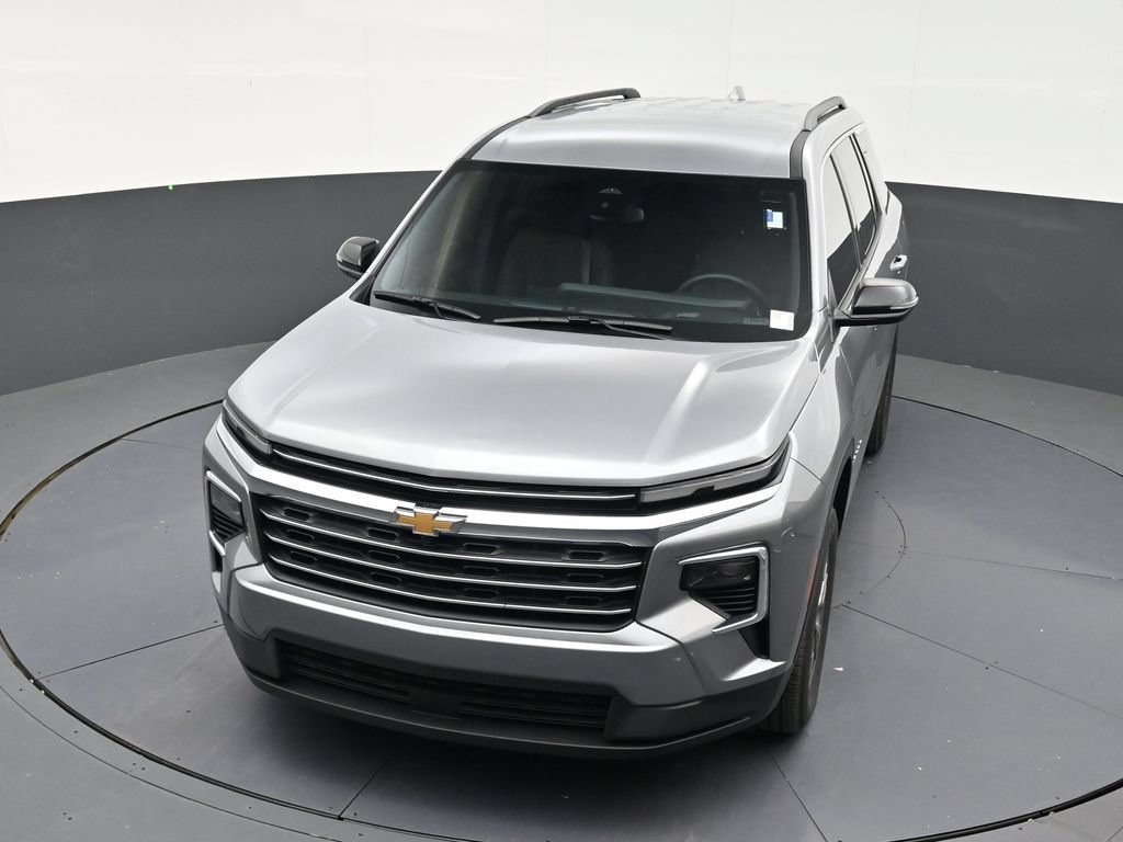 Used 2026 Chevrolet Traverse LT FWD image 17