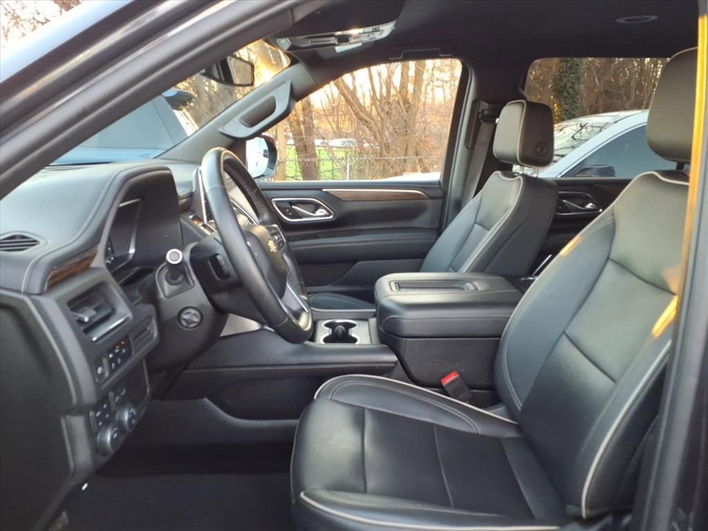 Certified 2023 Chevrolet Suburban Premier image 12