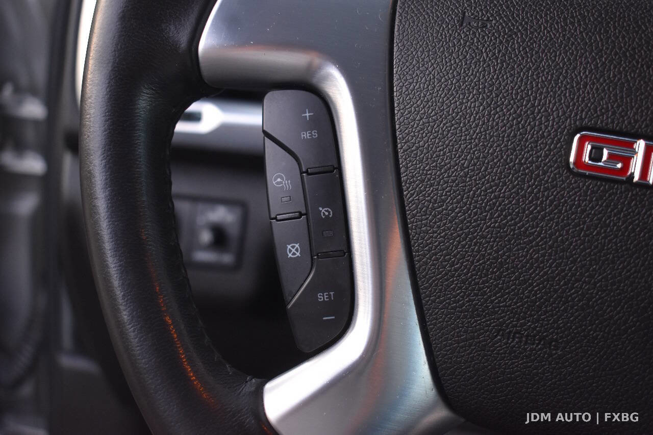 Used 2015 GMC Acadia SLT w/ Technology Package AWD/4WD image 21