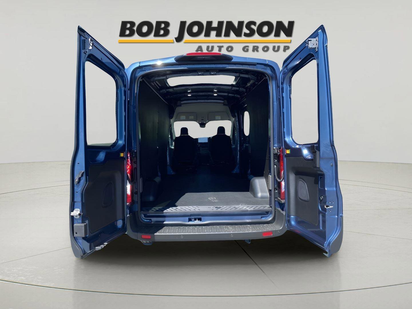 New 2025 Ford Transit 150 148 Medium Roof w/ Load Area Protection Package RWD image 18
