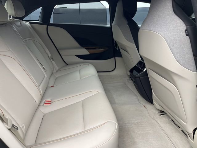 Used 2024 Lucid Air Touring image 13
