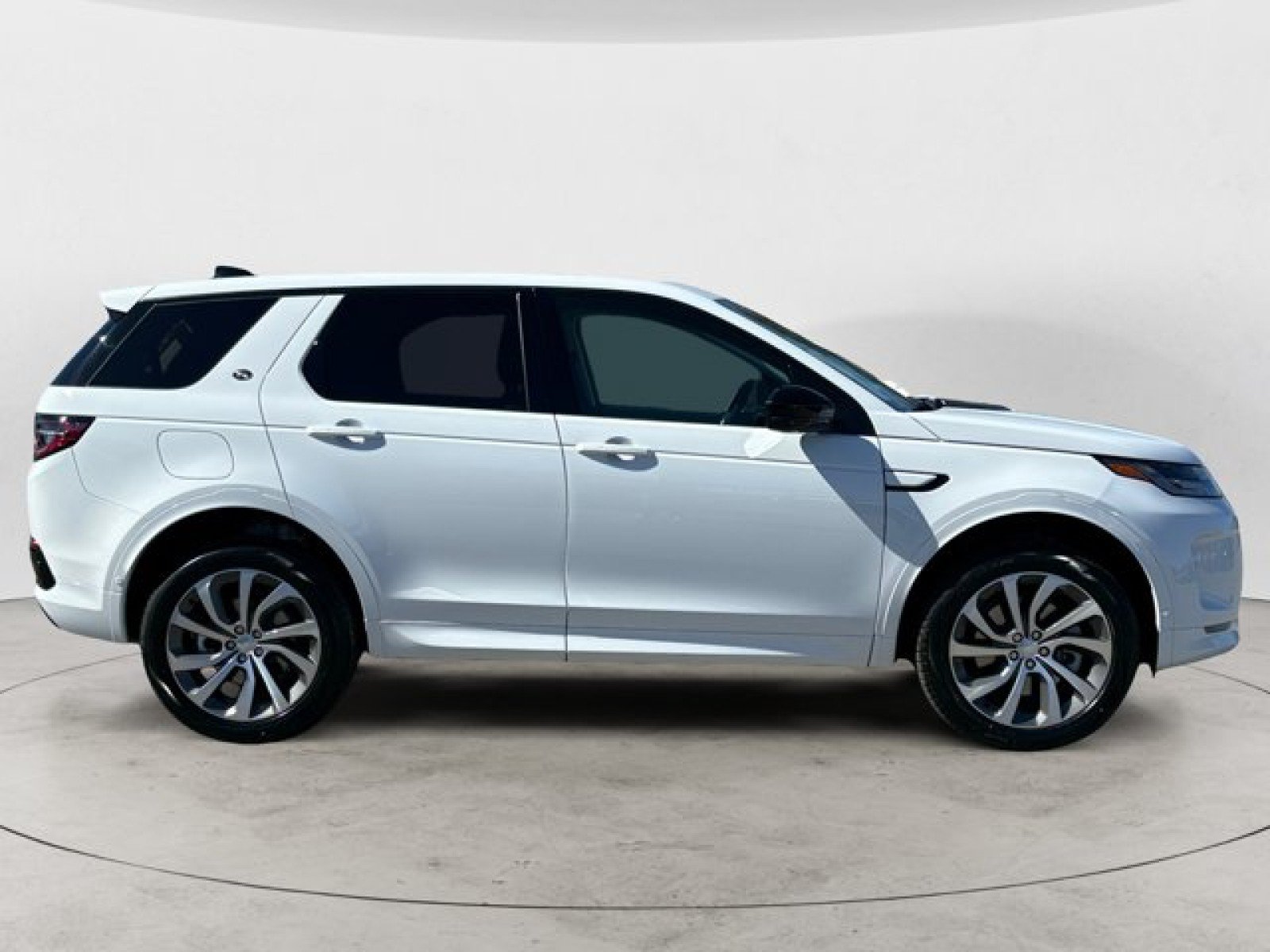 Used 2025 Land Rover Discovery Sport S AWD/4WD image 3