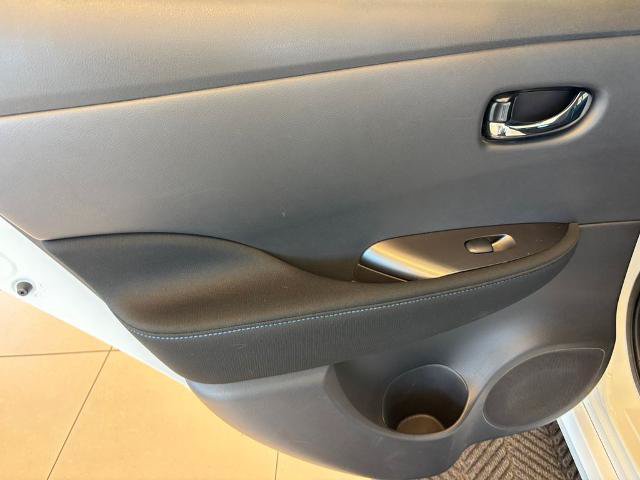 Certified 2024 Nissan Leaf S FWD image 21