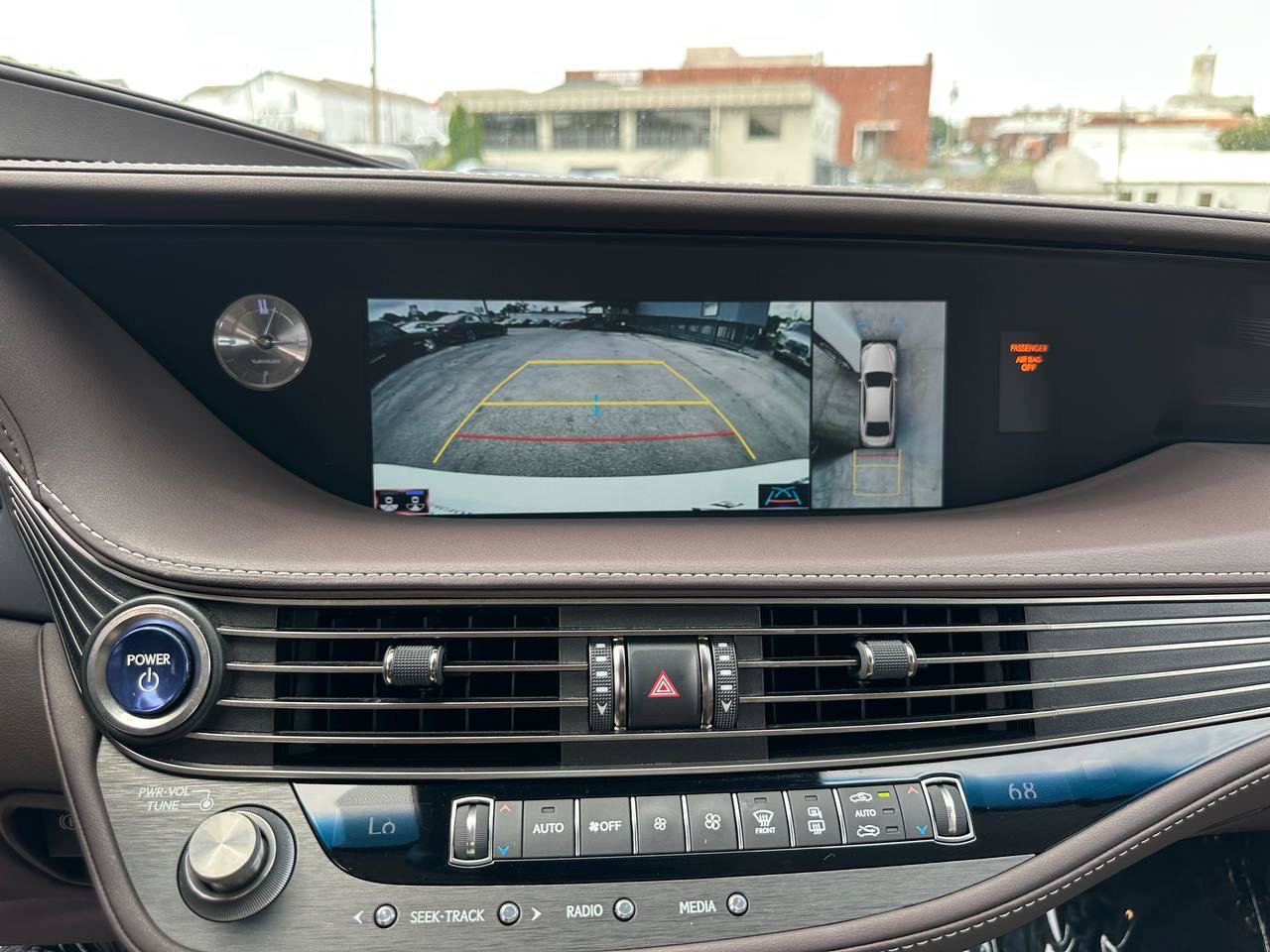 Used 2018 Lexus LS 500h AWD w/ Luxury Package image 47