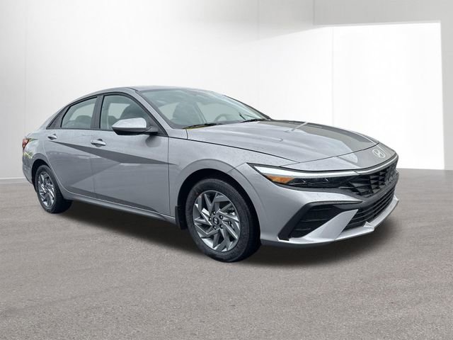 New 2026 Hyundai Elantra Blue image 12