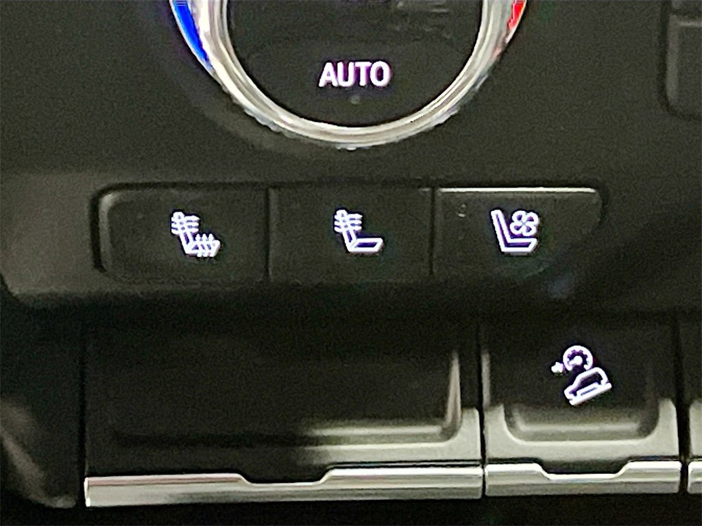 Used 2021 GMC Sierra 1500 AT4 image 20