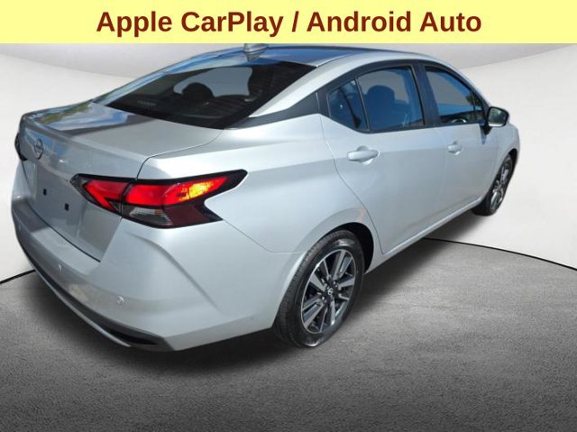 Used 2025 Nissan Versa SV FWD image 7