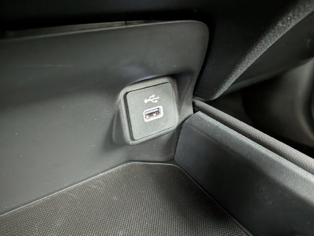 Used 2025 Honda HR-V Sport image 9