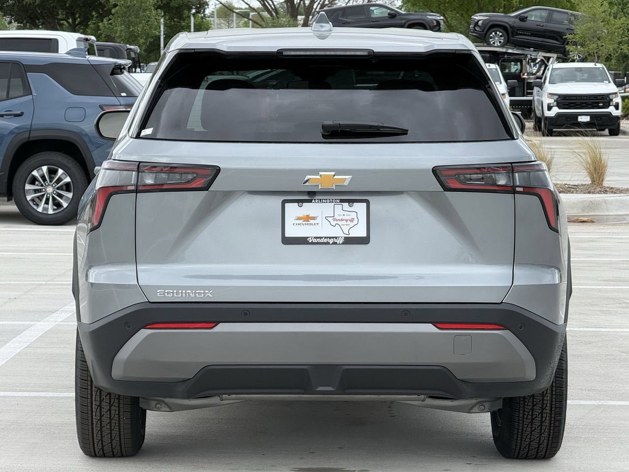 New 2026 Chevrolet Equinox LT image 5