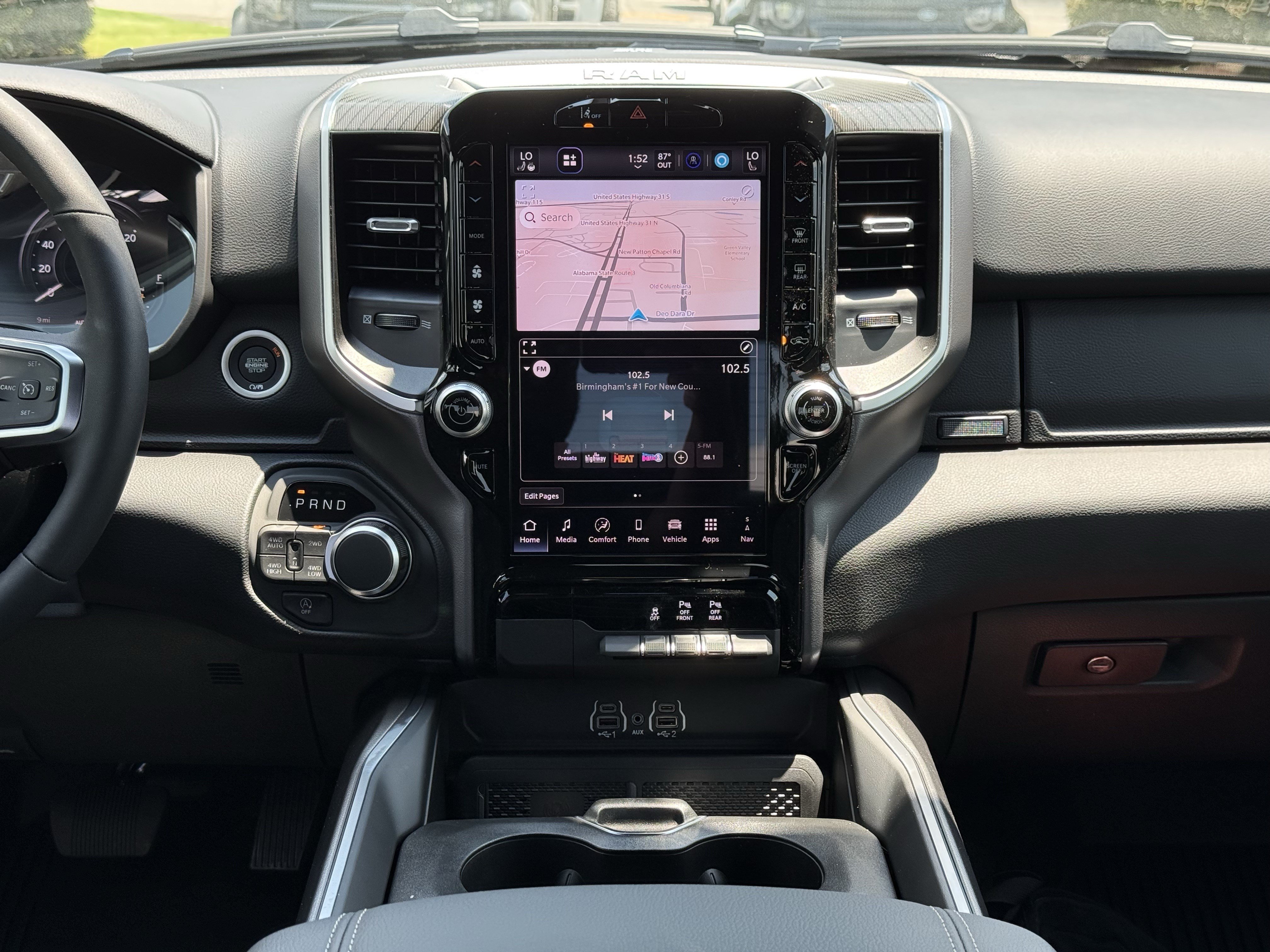New 2026 RAM 1500 Big Horn AWD/4WD image 29