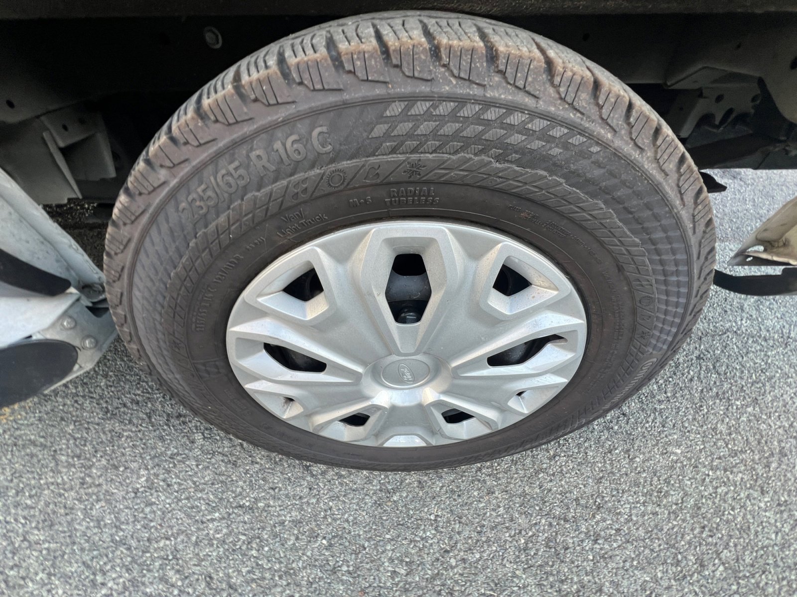 Used 2023 Ford Transit 250 Low Roof w/ Exterior Upgrade Package image 29