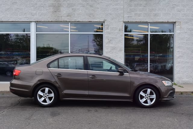 Used 2015 Volkswagen Jetta TDI SE FWD image 3